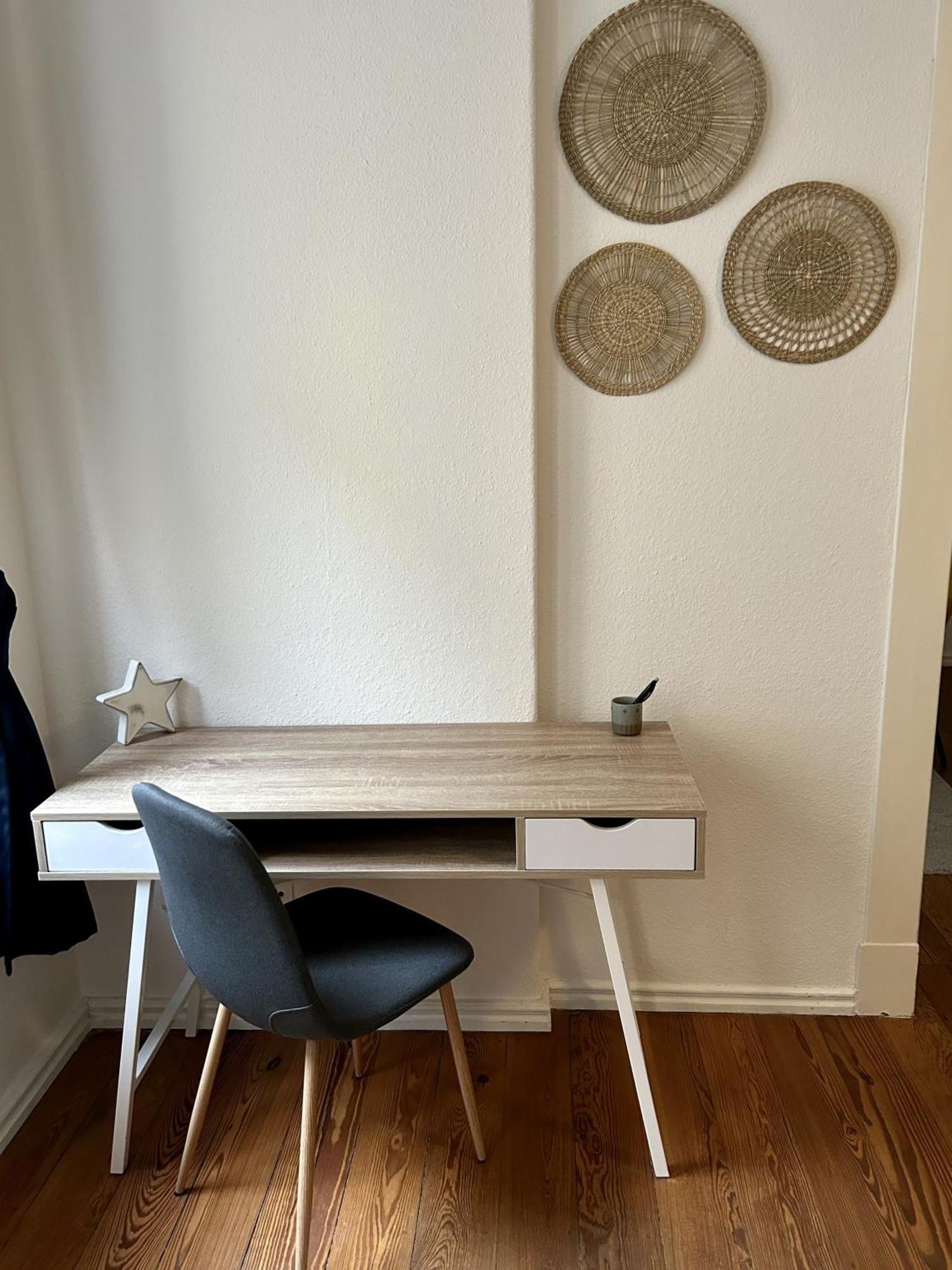 Zentrumsnahe Schoene Altbauwohnung Bis 4 Personen Flensburgo Exterior foto